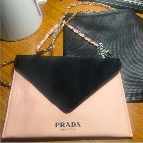 Prada envelope pouch/ bag/ clutch - Picture 1 of 4